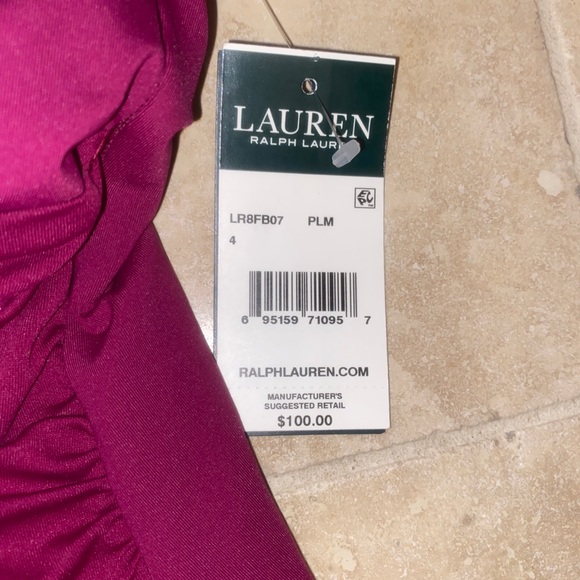 🎄🎄NWT Lauren Ralph Lauren Swimsuit. - Picture 2 of 6